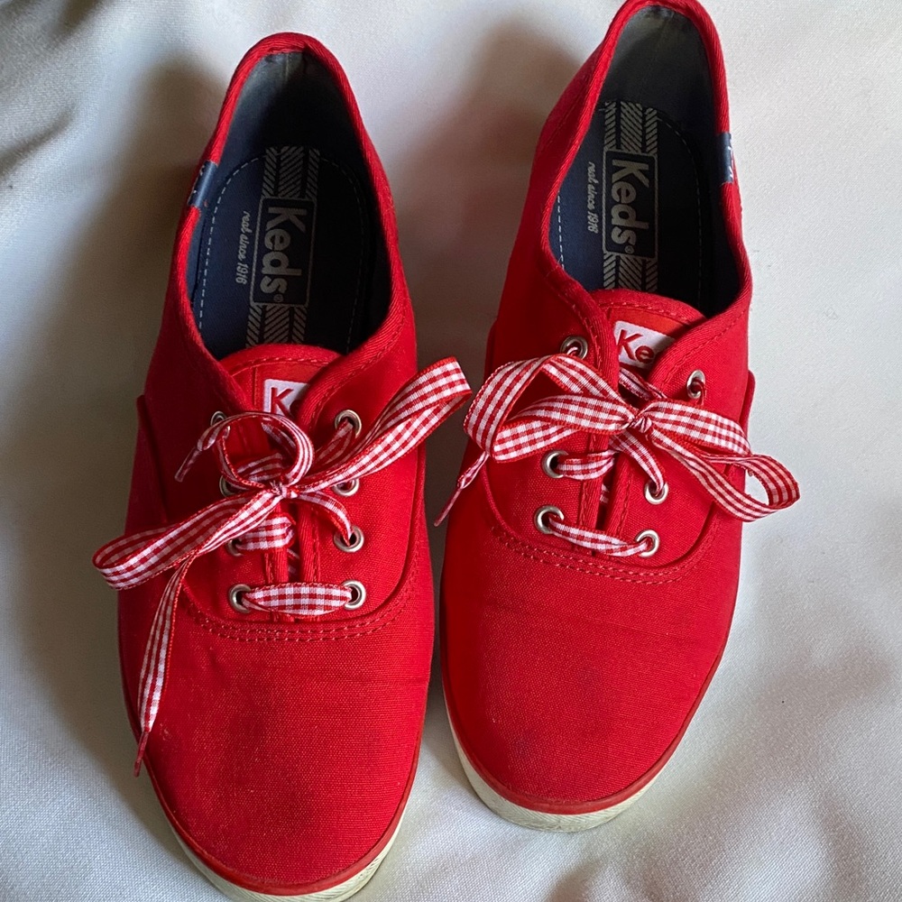 Keds Red Sneakers Tennis Shoe Size 8